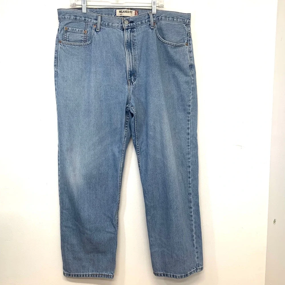 Levis 550 Relaxed Fit Light Wash Denim Jeans Mens 40x30 (fit 40x29) Tapered